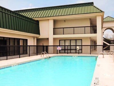 Days Inn By Wyndham Metter Esterno foto