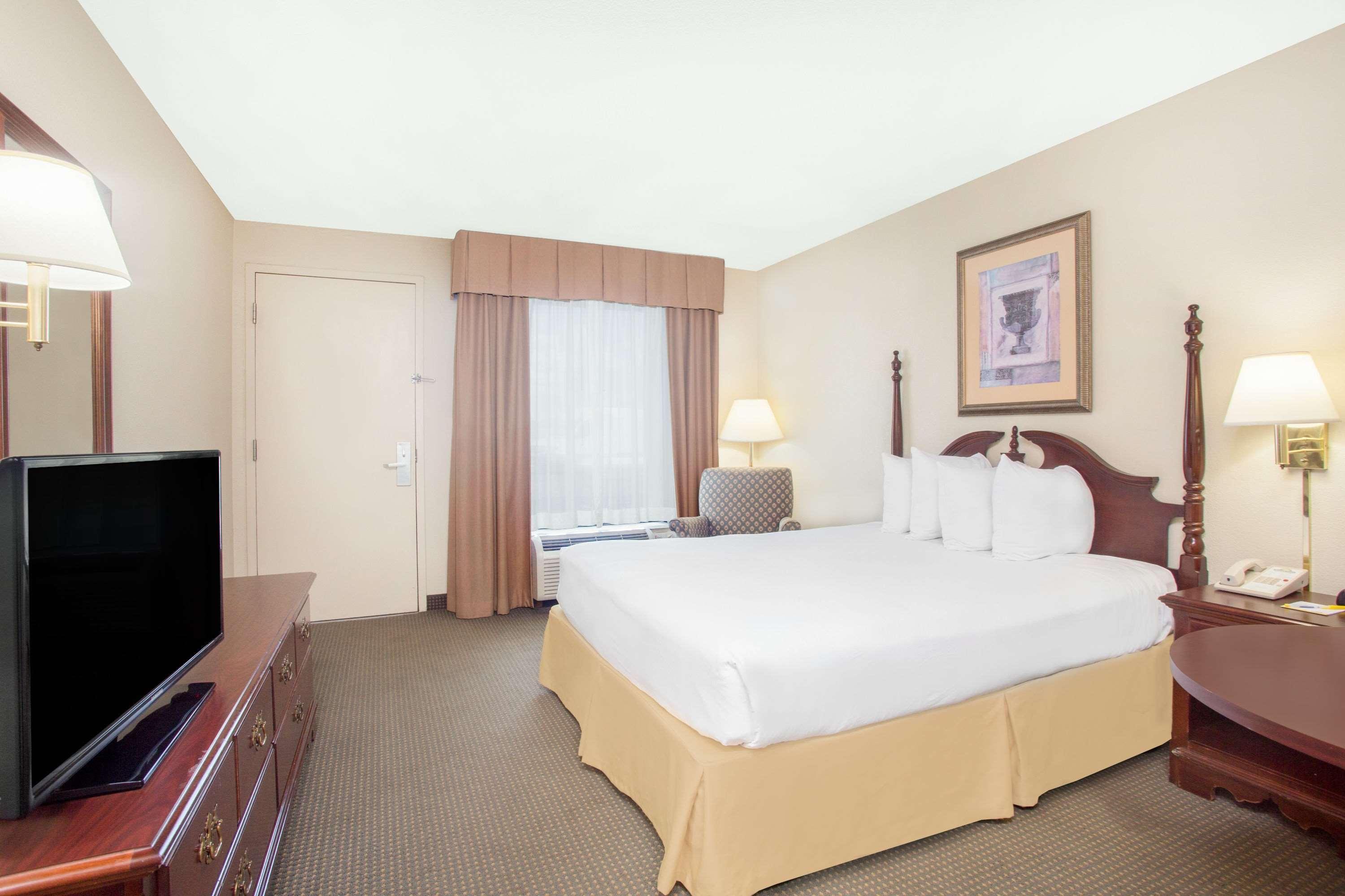 Days Inn By Wyndham Metter Esterno foto